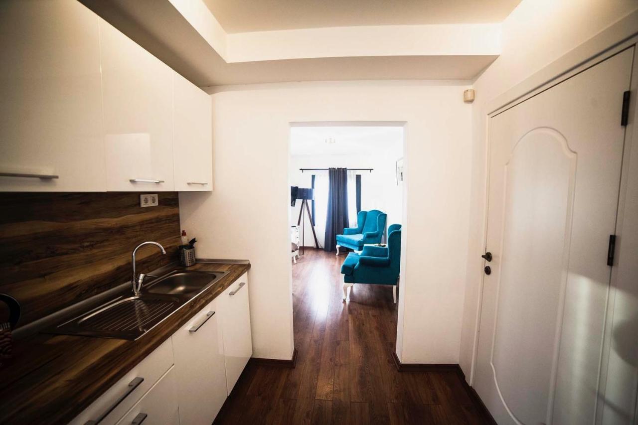 Galata Cicek Suites Istanbul Exterior photo